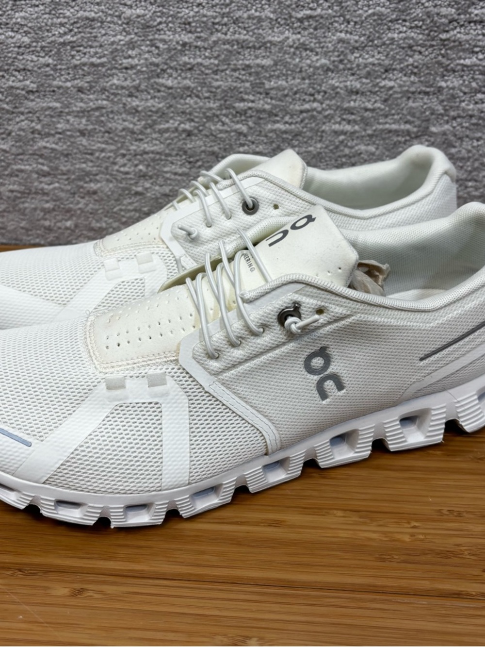 On Running Cloud 5 Men’s Sneakers All White Size 11.5 No Lid 59.98918 - Picture 5 of 8